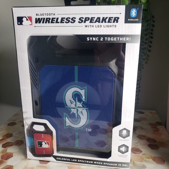 Seattle Mariners blue tooth speaker - Picture 2 of 5